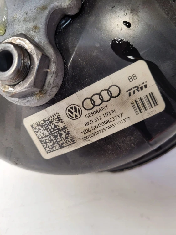 SERWO POMPA HAMULCOWA AUDI A4 A5 Q5 8K0612103N