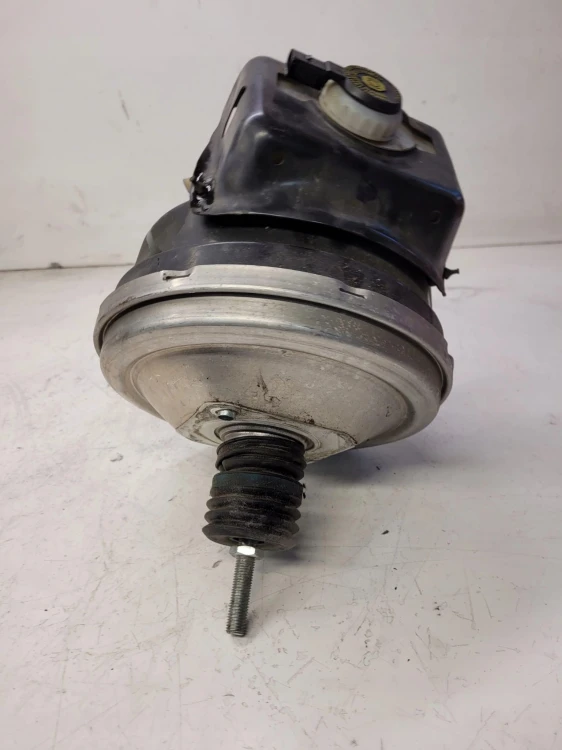 SERWO POMPA HAMULCOWA AUDI A4 A5 Q5 8K0612103N