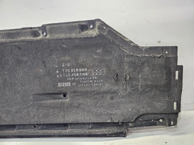 OSŁONA PODWOZIA LEWA AUDI A4 B9 A5 8W 8W0825207 1/26