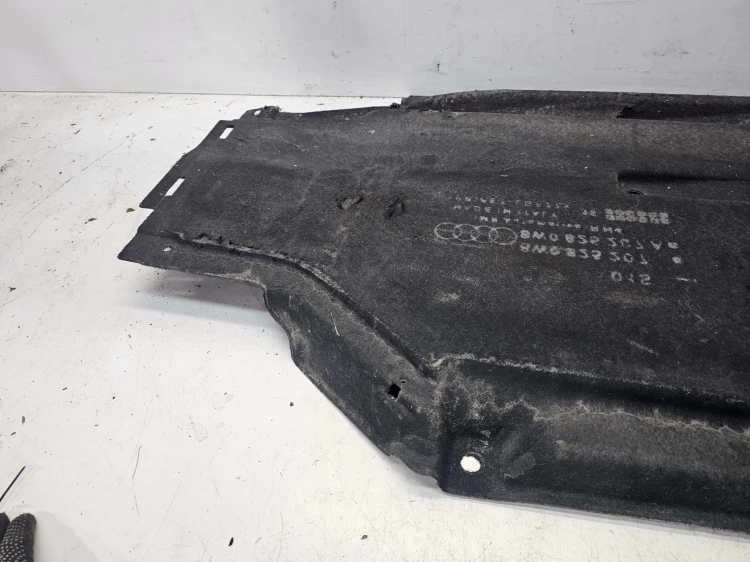 OSŁONA PODWOZIA LEWA AUDI A4 B9 A5 8W 8W0825207 1/26