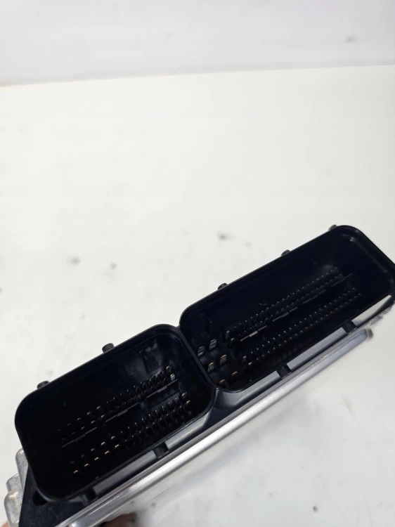 STEROWNIK KOMPUTER AUDI A4 B7 2.0 TFSI 8E0910115J
