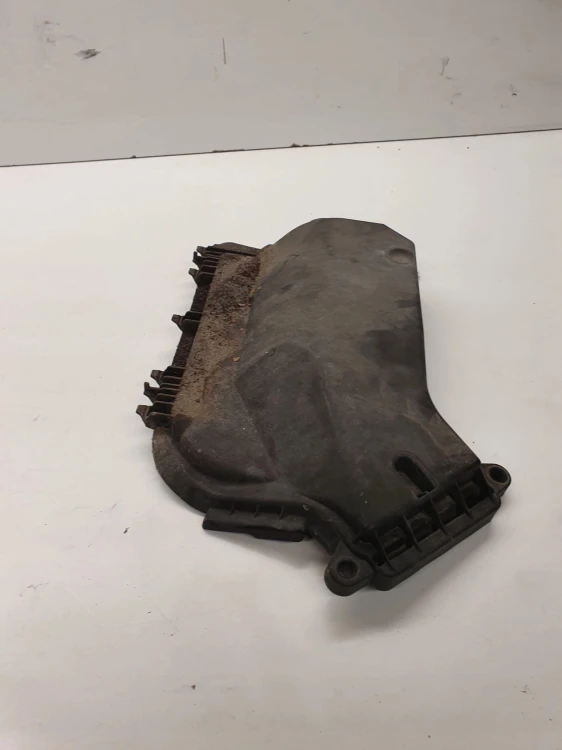OSŁONA OBUDOWA STEROWNIKA AUDI A4 B8 A5 8K1907613B