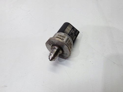 CZUJNIK CIŚNIENIA PALIWA AUDI VOLKSWAGEN SEAT SKODA 06K906051A