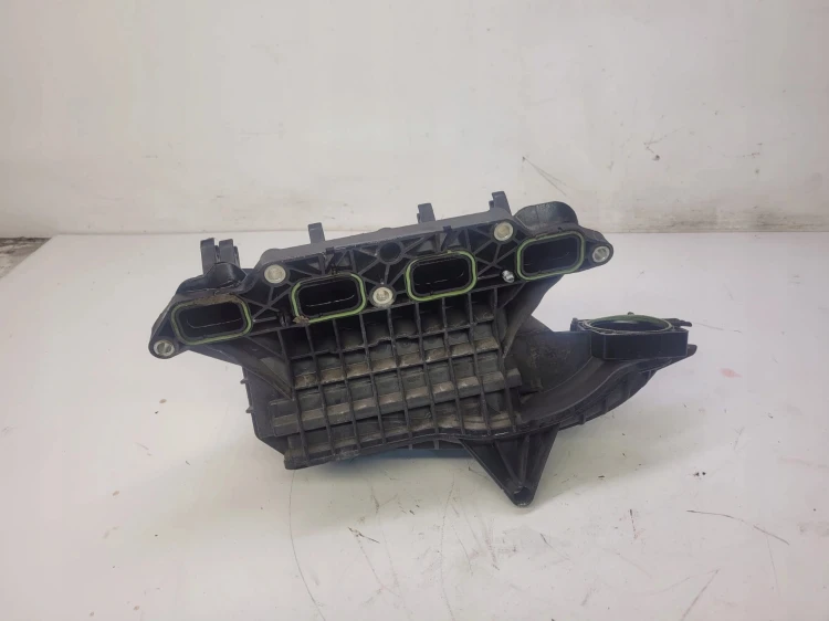 KOLEKTOR SSĄCY VW AUDI SKODA 1.4 TFSI 03C129711AD