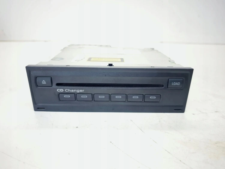 ZMIENIARKA CD AUDI A4 A6 A5 A8 4E0035111A 4E0910111D