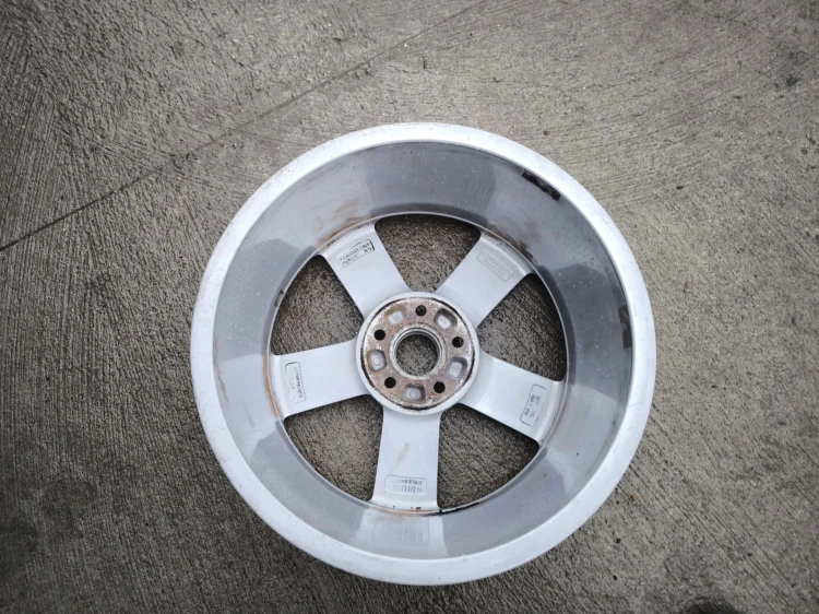 FELGA ALUMINIOWA AUDI VW SEAT SKODA 8.0J R18 ET47 8K0601025CK Z*28* OK