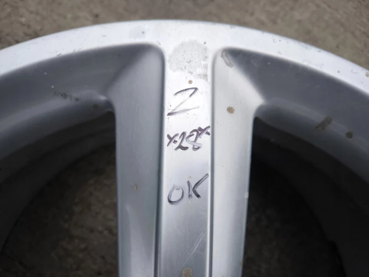 FELGA ALUMINIOWA AUDI VW SEAT SKODA 8.0J R18 ET47 8K0601025CK Z*28* OK
