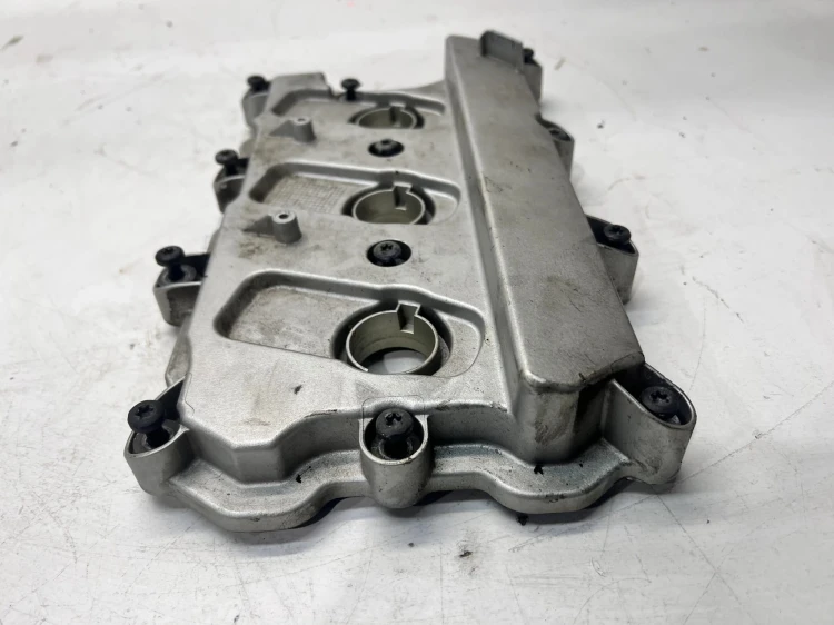 POKRYWA ZAWORÓW PRAWA AUDI A6 C7 A7 Q7 3.0 TFSI 06E103472Q