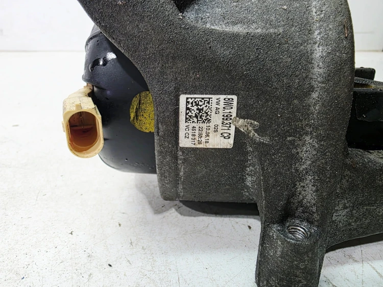 ŁAPA WSPORNIK PODUSZKA SILNIKA LEWA AUDI A4 B9 A5 8W 2.0 TDI 8W0199371CP