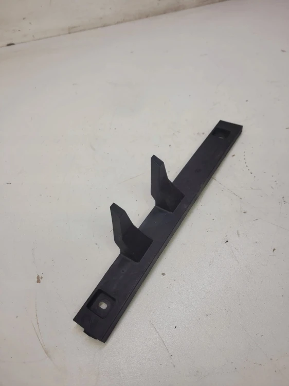 ŚLIZG ZDERZAKA TYLNY TYŁ AUDI A4 B8 8K9807861