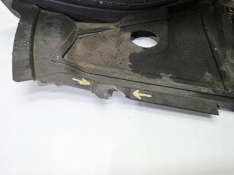 NADKOLE NOSEK PRAWY PRZÓD AUDI A7 4G8 4G8853888B