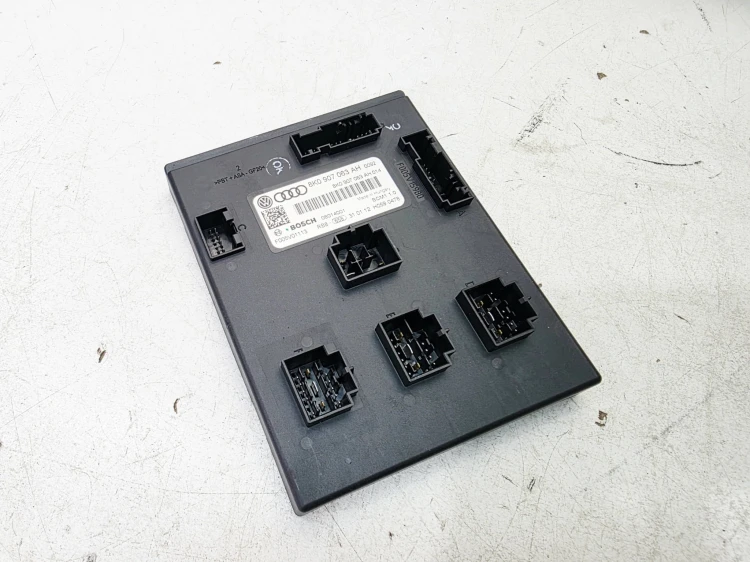 MODUŁ STEROWNIK KOMFORTU AUDI A4 B8 A5 8T Q5 8R 8K0907063AH