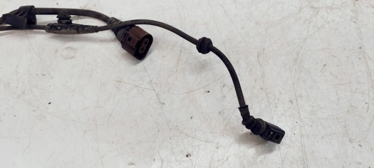 WIĄZKA ZACISKU LEWY TYŁ AUDI A6 C6 4F0972253Q