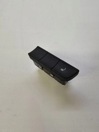 PRZEŁĄCZNIK ESP GRZANIA AUDI A1 8X 8X0959674A