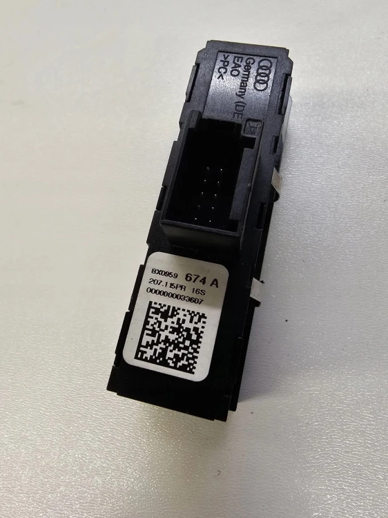 PRZEŁĄCZNIK ESP GRZANIA AUDI A1 8X 8X0959674A