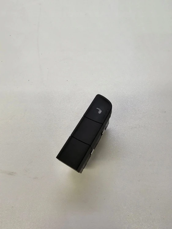 PRZEŁĄCZNIK ESP GRZANIA AUDI A1 8X 8X0959674A