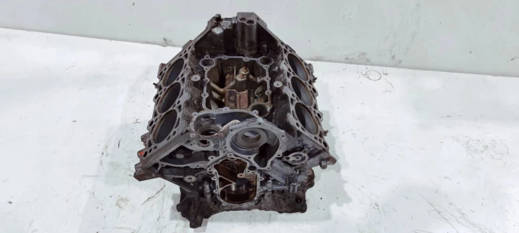 BLOK SILNIKA AUDI A6 C7 A7 A8 2.8 FSI CHV 06E103023AT 06E103032AQ