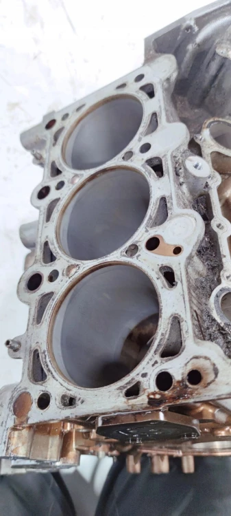 BLOK SILNIKA AUDI A6 C7 A7 A8 2.8 FSI CHV 06E103023AT 06E103032AQ