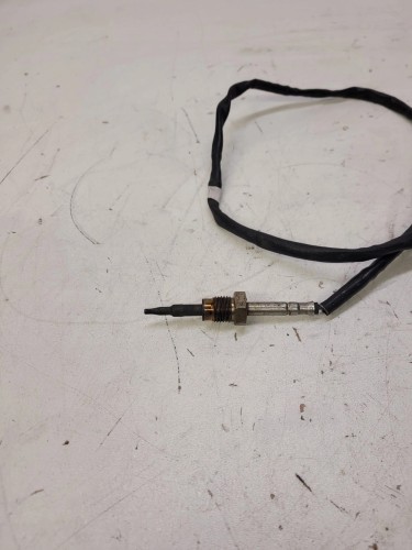 CZUJNIK TEMPERATURY SPALIN AUDI A4 A5 8W0906088F