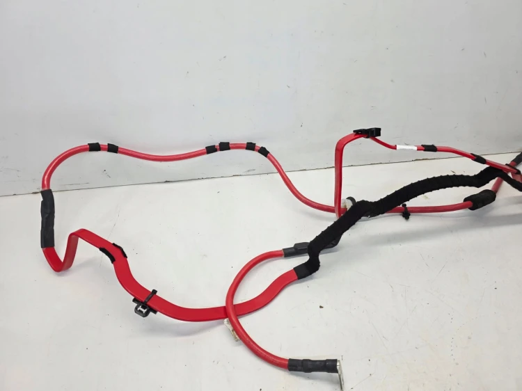 PRZEWÓD + AKUMULATORA PLUSOWY AUDI Q5 FY 80A 80B971225