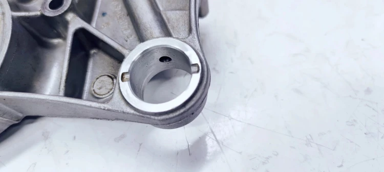 OBUDOWA WAŁKÓW AUDI A4 B8 A5 1.8 TFSI 06H103166H