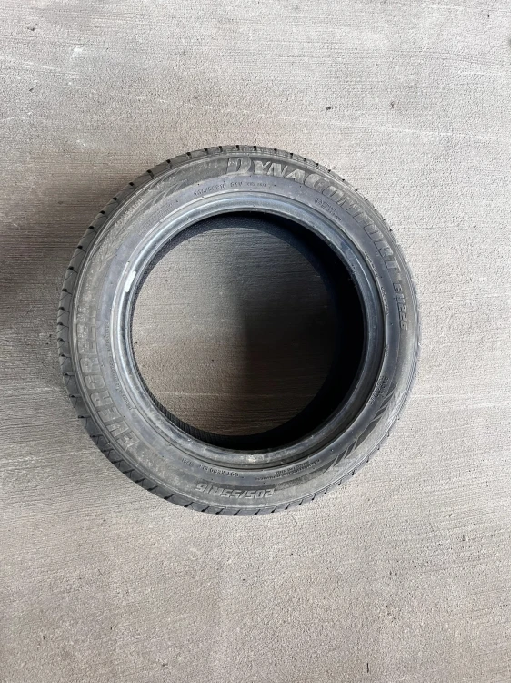 OPONA LATO EVERGREEN DYNACOMFORT EH226 205/55R16 94V EXTRA LOAD 36/21 6MM