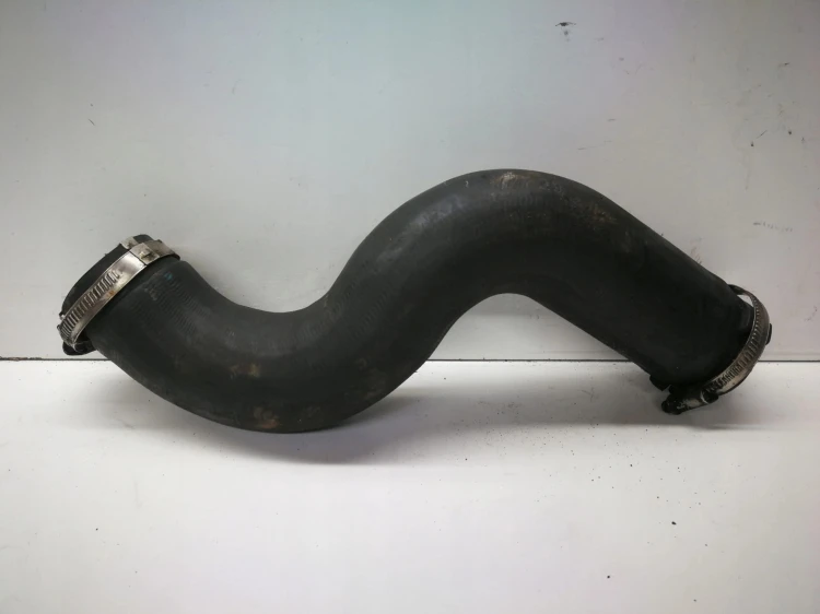 RURA WĄŻ INTERCOOLERA AUDI A4 B8 A5 Q5 8K0145737K