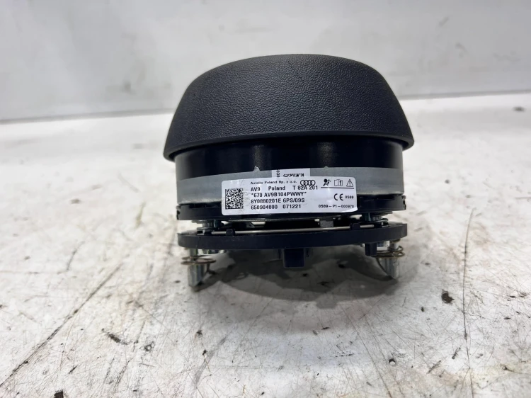 PODUSZKA POWIETRZNA AUDI A3 8Y 8Y0880201E