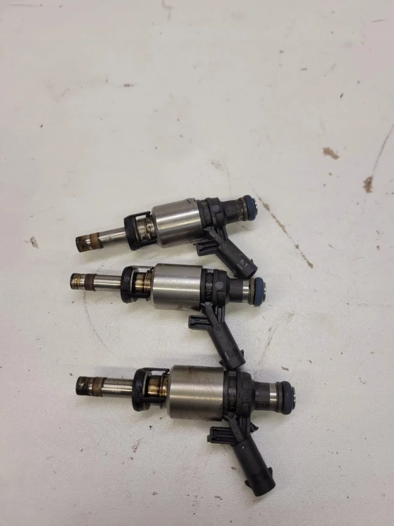 WTRYSK WTRYSKIWACZ AUDI VW 1.8 2.0 TFSI 06H906036G
