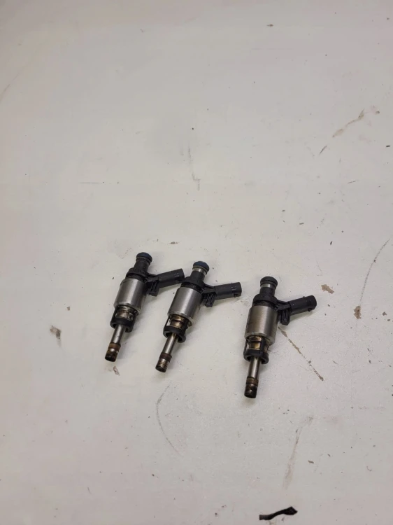 WTRYSK WTRYSKIWACZ AUDI VW 1.8 2.0 TFSI 06H906036G