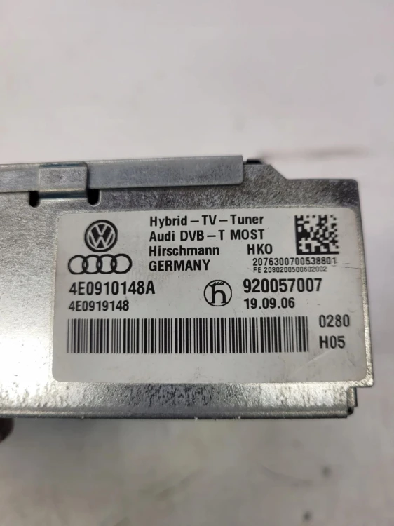 TUNER TV DVBT HYBRID AUDI A8 D3 Q7 4L 4E0910148A