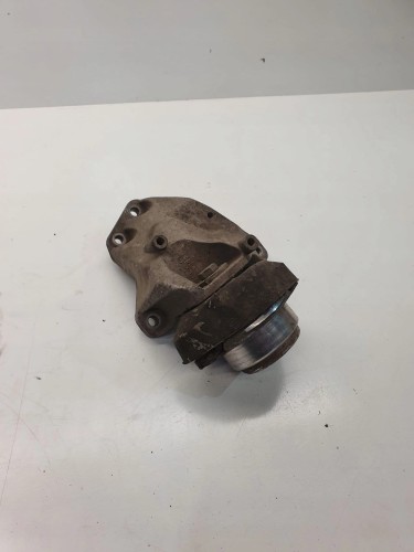 ŁAPA PODUSZKA SKRZYNI AUDI A4 B6 B7 8E0399151AP