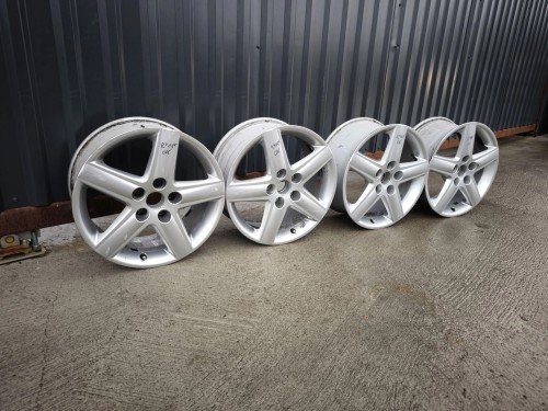 FELGI FELGA KOMPLET VW SKODA AUDI A4 A6 7.5J R17 ET45 4F0601025AF R*14* OK