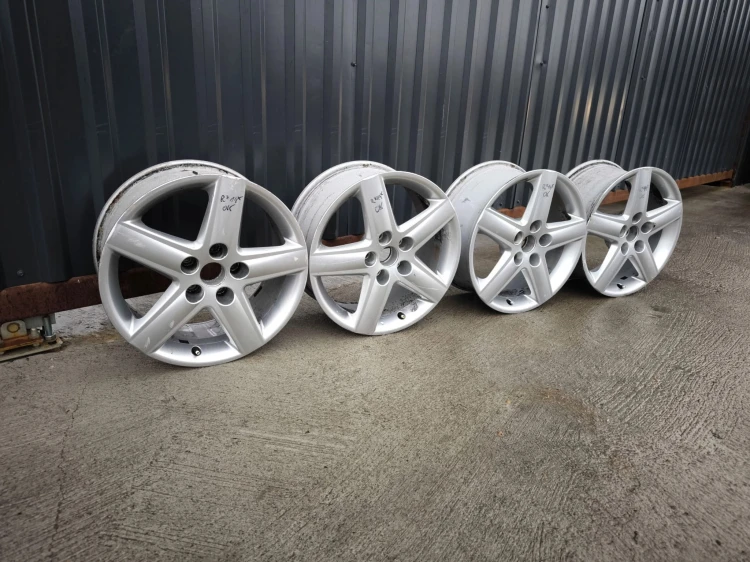 FELGI FELGA KOMPLET VW SKODA AUDI A4 A6 7.5J R17 ET45 4F0601025AF R*14* OK