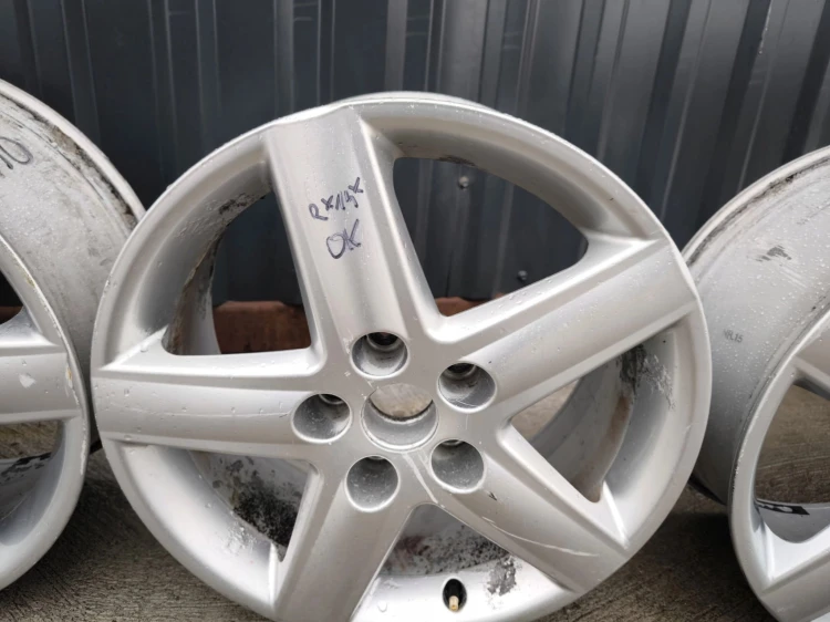 FELGI FELGA KOMPLET VW SKODA AUDI A4 A6 7.5J R17 ET45 4F0601025AF R*14* OK