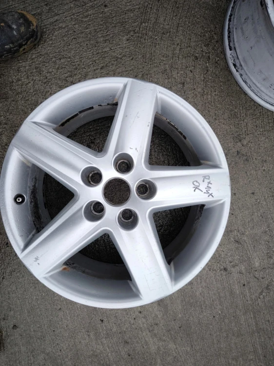 FELGI FELGA KOMPLET VW SKODA AUDI A4 A6 7.5J R17 ET45 4F0601025AF R*14* OK