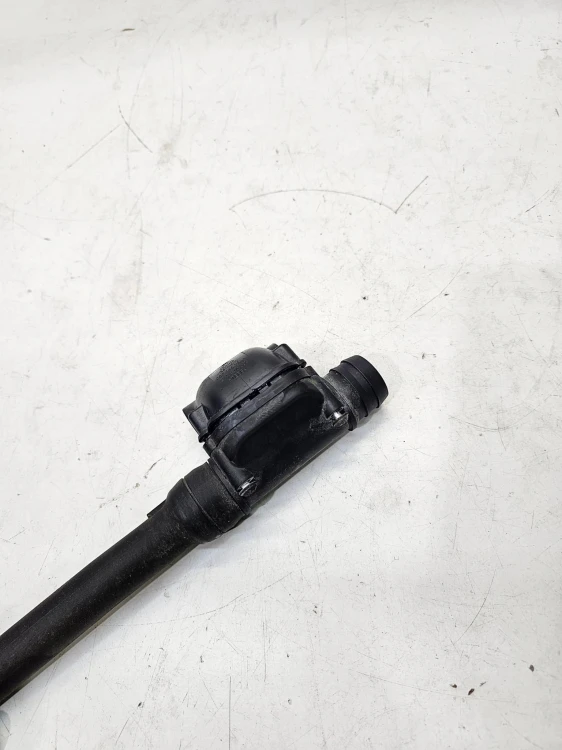 RURKA PRZEWÓD KRÓCIEC AUDI A3 8P 2.0 TFSI 06F145784A