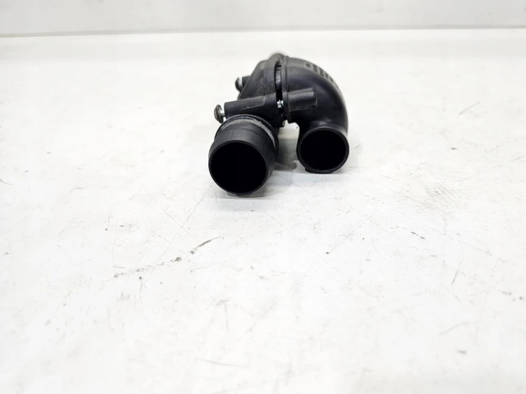 RURKA PRZEWÓD KRÓCIEC AUDI A3 8P 2.0 TFSI 06F145784A