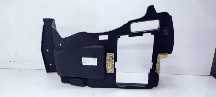 BOCZEK BAGAŻNIKA LEWY AUDI A3 CABRIO 8P786379B