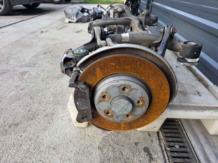 SANKI WÓZEK TYŁ KOMPLETNT AUDI A4 B9 A5 8W LIFT 8W0505235AM ORYGINAŁ !!!