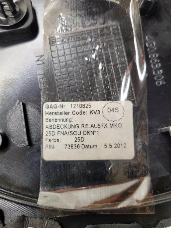 OSŁONA ZAŚLEPKA TUNELU PRAWA AUDI A6 C7 4G0863306
