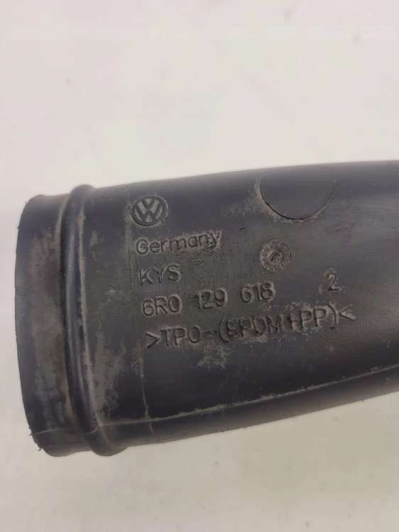 WLOT DOLOT POWIETRZA AUDI A1 8X VW SKODA 6R0129618