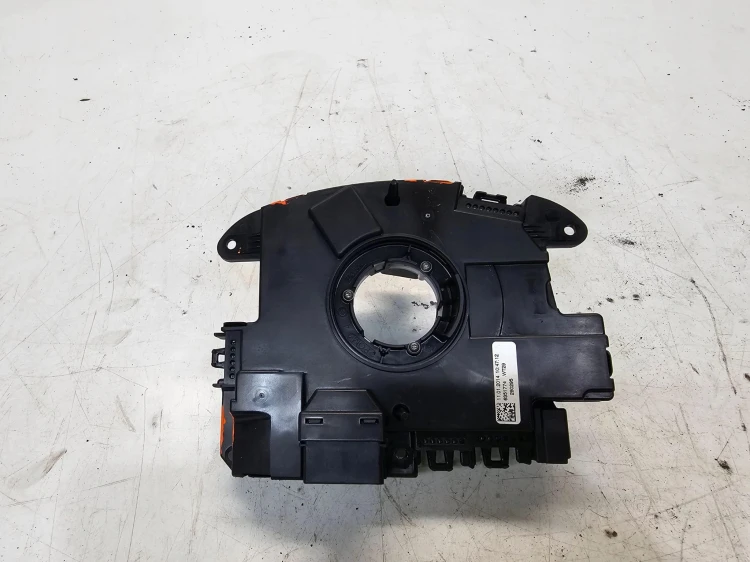 TAŚMA ZWIJAK PODUSZKI AUDI Q3 8U A1 8X VW SEAT SKODA 5K0953569AE