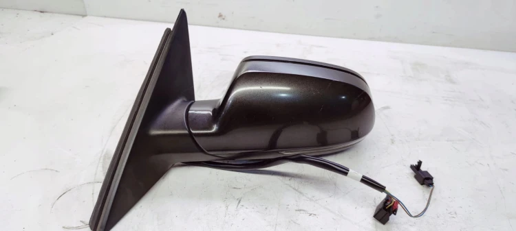 LUSTERKO LEWE AUDI A4 B8 LIFT LZ7L 6+2 PIN UK