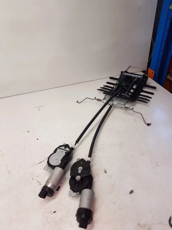 MECHANIZM OPARCIA FOTELA AUDI A8 D3 LIFT 2802600A