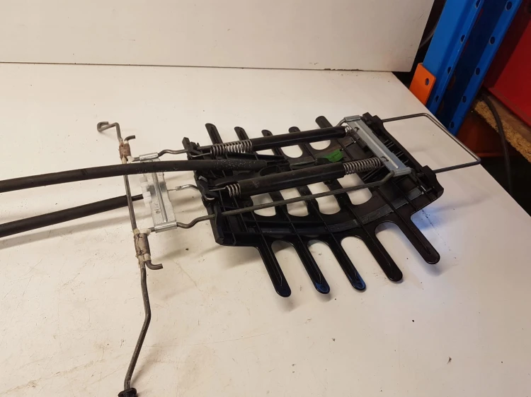 MECHANIZM OPARCIA FOTELA AUDI A8 D3 LIFT 2802600A