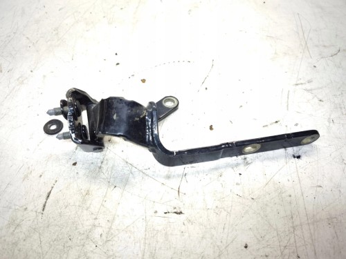 ZAWIAS KLAPY PRAWY TYŁ AUDI A5 8T SPORTBACK 8T8827300