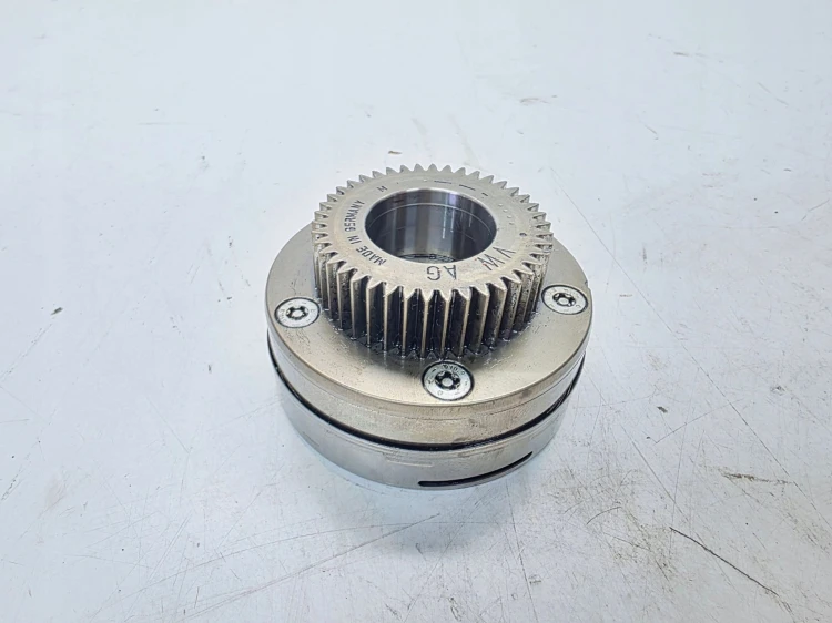 WARIATOR NASTAWNIK WAŁKA ROZRZĄDU AUDI VOLKSWAGEN SEAT SKADA 04L109088