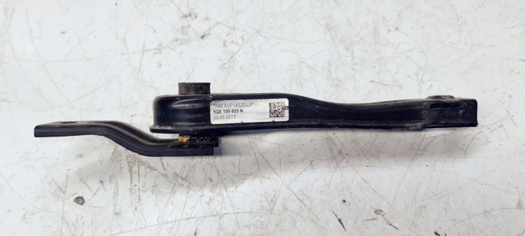ŁAPA PODUSZKA SKRZYNI AUDI A3 8V VW 5Q0199855N