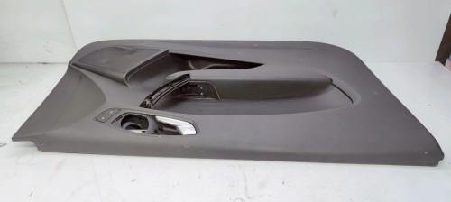 BOCZEK DRZWI LEWY PRZÓD AUDI A1 3-D 8X1867105A *2*